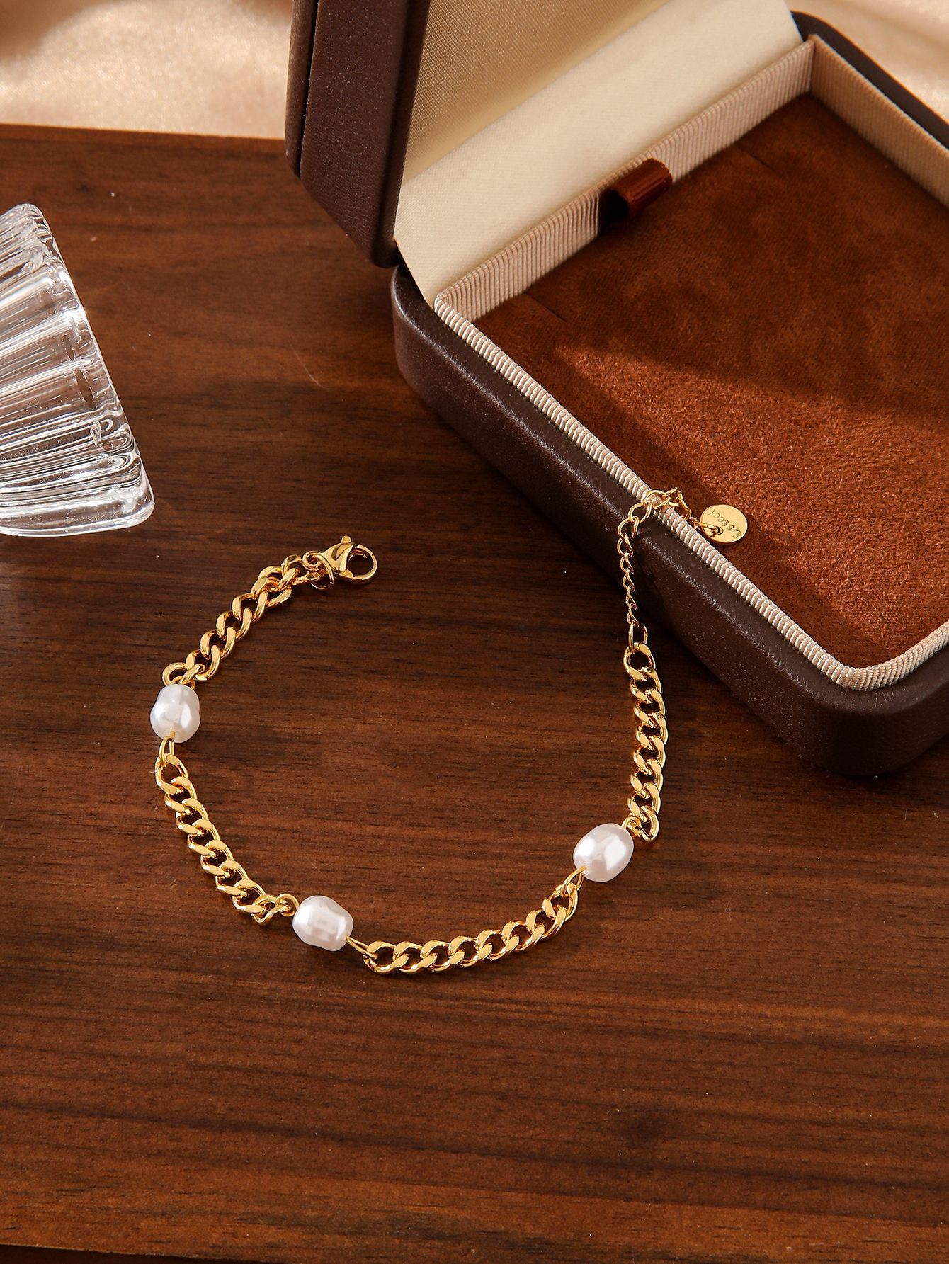 Women's Gender Plating, Chain Design Simple Style Classic Style Flower 304 Stainless Steel Stainless Steel Bracelets In Bulk