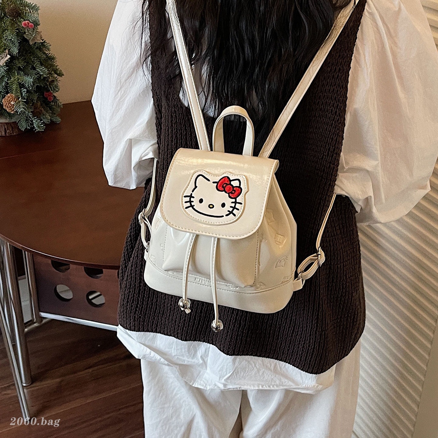 Nuevo pull-out chica mochila de verano tarjeta ventilación 2026 mochila diaria versátil mujer linda