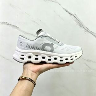 �羳Cloudmonster 3�ܲ�Ь�ճ�ͨ��Ӗ��Ь�֫Fϵ�����Q�����\��Ь