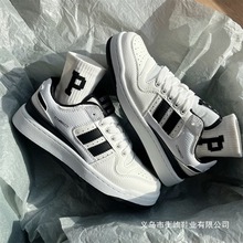 ���L��H��ŮС����Ьins�����W���ٴ��\�����eС��Ь2025�ļ���