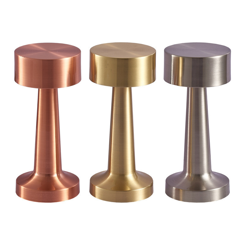 Transfronteriza metal al por mayor retro decoración led lámpara de escritorio nórdica in viento lámpara de dormitorio atmósfera lámpara de noche cabezal de cama