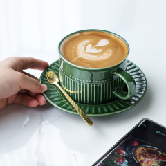 北欧ins風陶磁コーヒーカップ皿セット高級精致ラテラー専用カップ高颜値300ml