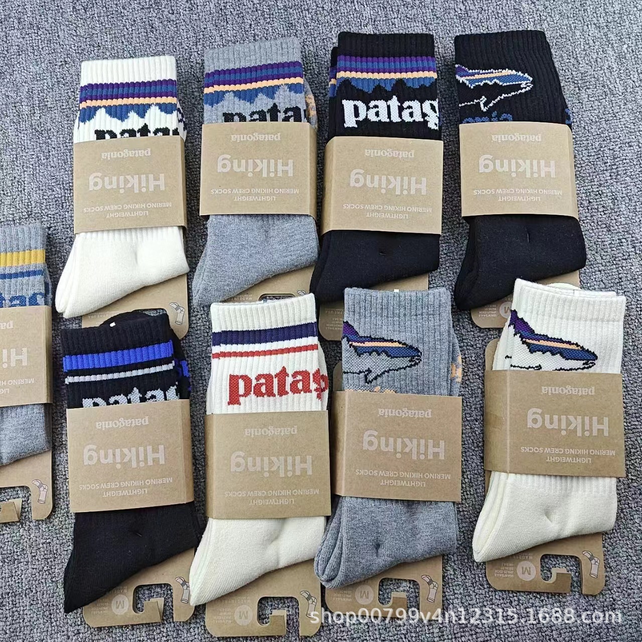 新しいパタゴニアハイトップタオルボトムカップルソックスアウトドアスポーツ登山ソックス卸売ハイトップトレンディソックス