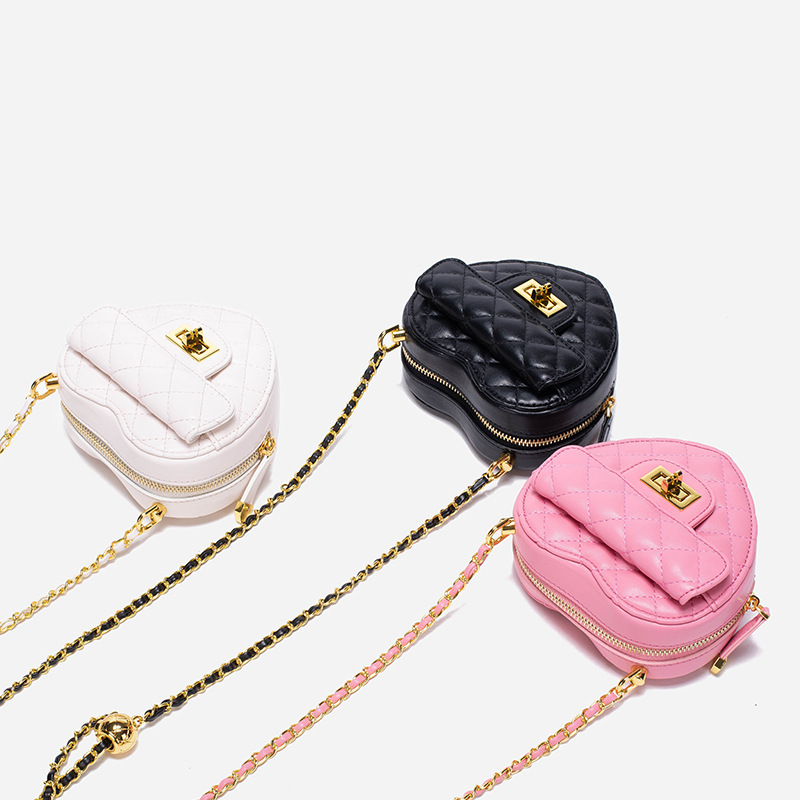 Love bag golden ball chain shoulder bag 2022 new niche design rhombus chain bag crossbody women's bag Love bag golden ball chain shoulder bag 2022 new niche design rhombus chain bag crossbody women's bag