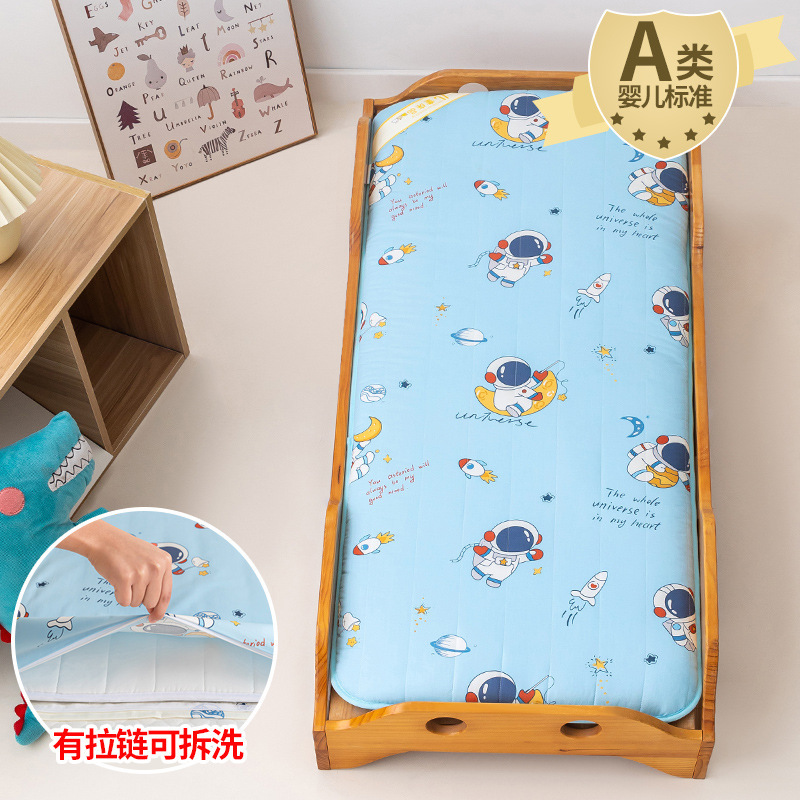 Baby and Kids Kindergarten Mattress Baby Nap Special Mattress Kidsren's Bed Cotton Pad Quilt Core Universal Removable for All Seasons