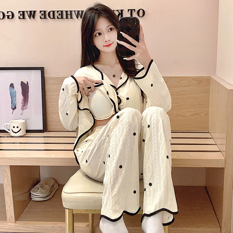 가슴 패드가 달린 INS 스타일 잠옷 여성의 봄과 가을 단색 긴 소매 바지 한국 스타일 느슨한 인터넷 트렌디 한 하이 엔드 스타일 홈 옷