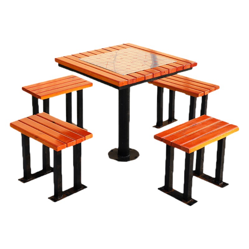 Mesas y sillas de tablero de ajedrez al aire libre Sillas de parque al aire libre de madera anticorrosiva Patio Una mesa Cuatro sillas Combinación Plaza comunitaria Ocio