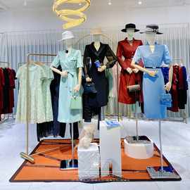 春装女装批发女装批货轻奢高级剪标大牌女装夏装女装批发品牌撤柜