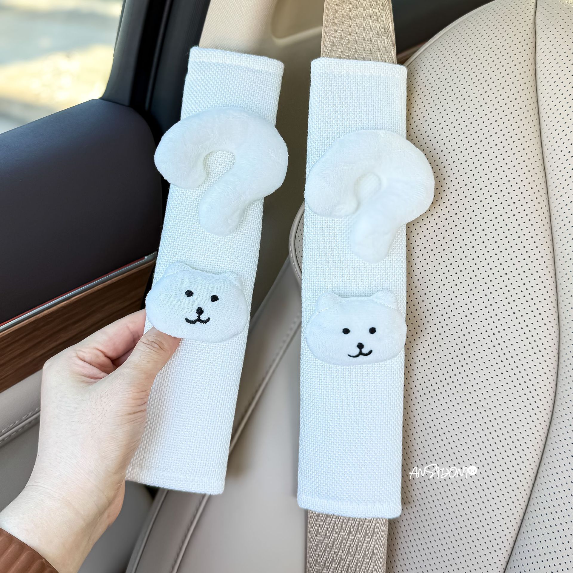 Question Mark Bear Seatbelt Shoulder Pads for Couples, Cute Cartoon Anti-Strangling and Anti-Wear Protective Covers, Car Decorations