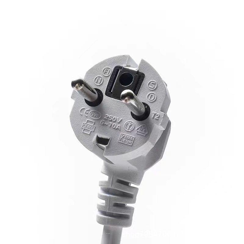 Enchufe USB multifuncional Tablero de conexión de estilo europeo Tablero de remolque ruso Estándar tailandés Estándar alemán Gabinete de Yiwu al por mayor transfronterizo