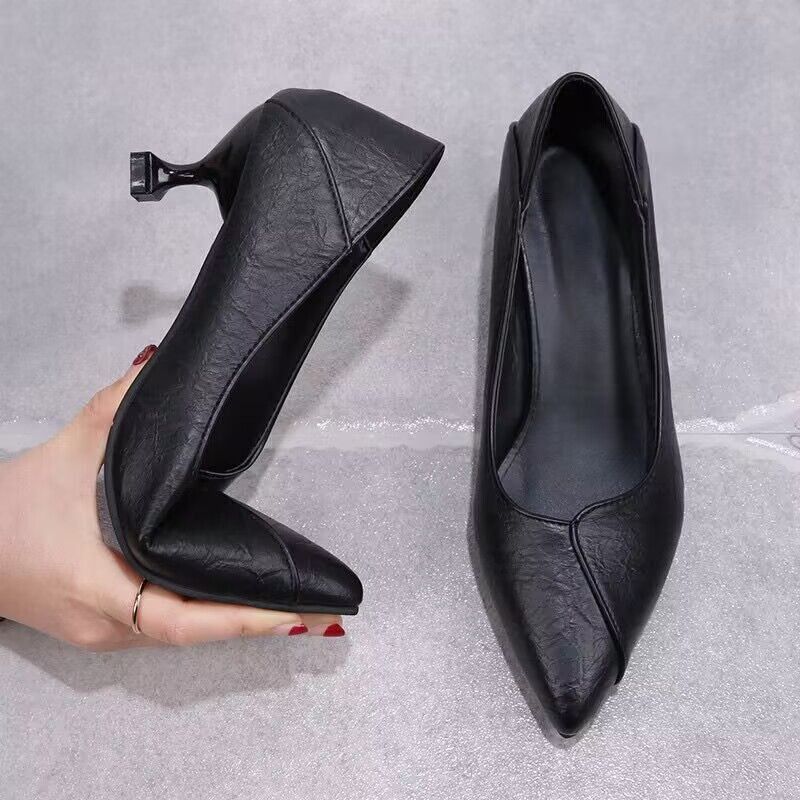 Black Elegant High-Heeled Shoes That Are Comfortable for the Feet, with Chunky Heels, Professional Single Shoes for Women, 2026 New Model, Suitable for Long Standing at Work, Versatile Genuine Leather Shoes Black Elegant High-Heeled Shoes That Are Comfortable for the Feet, with Chunky Heels, Professional Single Shoes for Women, 2026 New Model, Suitable for Long Standing at Work, Versatile Genuine Leather Shoes