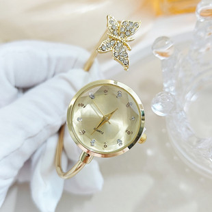 �羳���Q�¿�߼��к�����Ůʿ�ֱ�С���r�и��ֵ���CŮ��S��