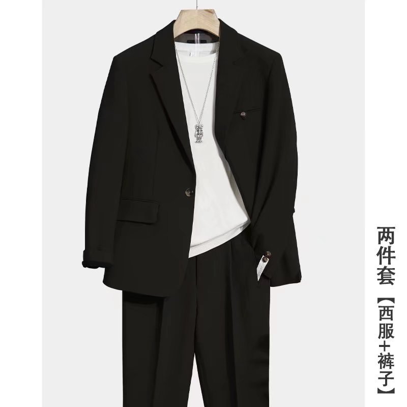 검은 바지