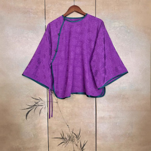 Summer Single-Layer Jacquard Satin Loose Blouse with Large Sleeves and Asymmetrical Hem