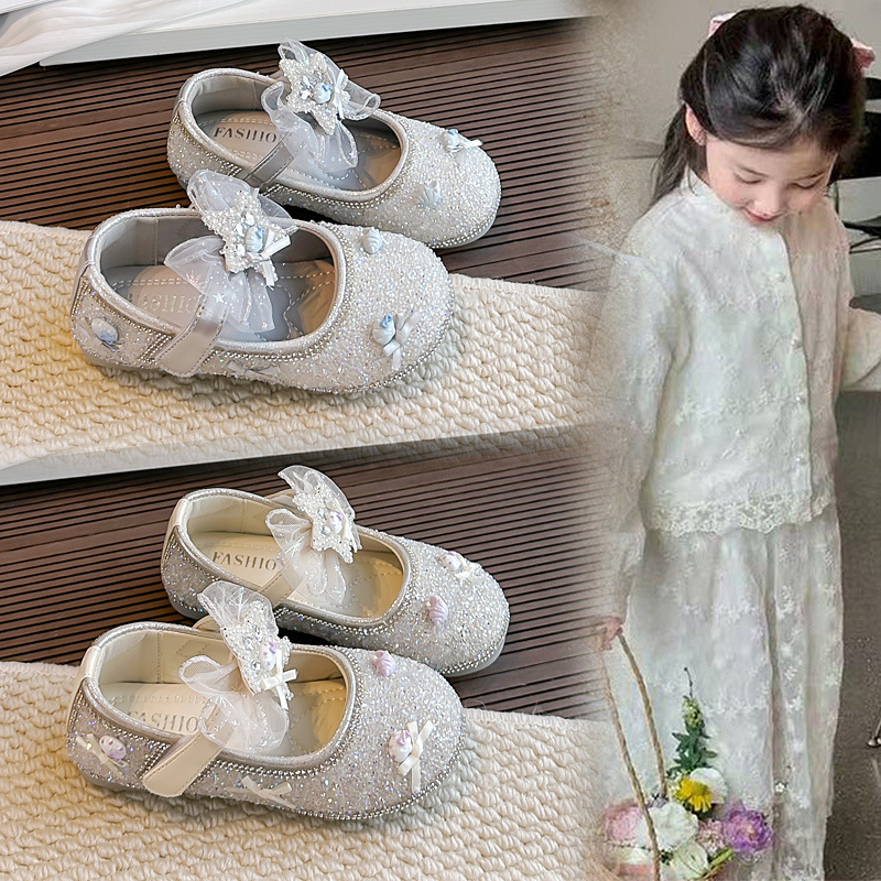 Girls' leather shoes 2026 autumn new model with rhinestones, soft-soled single shoes, non-slip, versatile and shiny princess shoes for little girls' performances