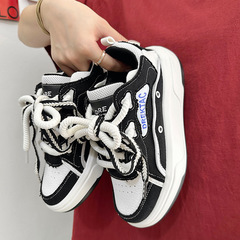 2023秋冬款多巴胺男女麵包鞋原創小眾設計感潮流厚底休閒情侶板鞋