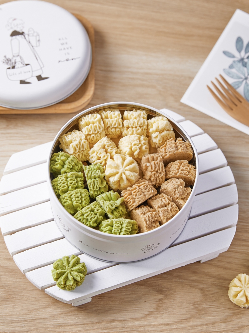 Galletas de Navidad, caja de hierro, caja de embalaje, dulces, bocadillos de cacao, bocadillos, latas redondas vacías.