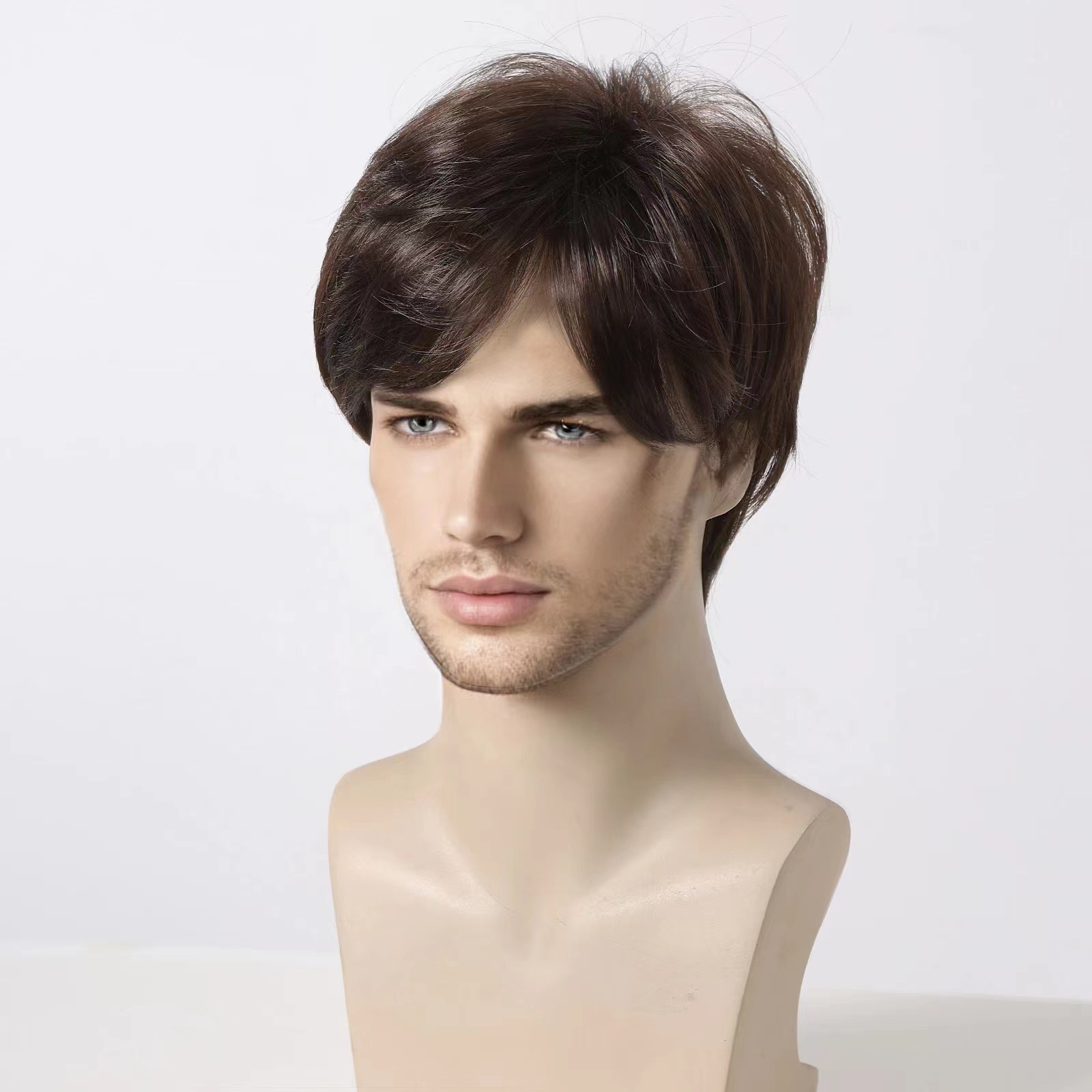 Mannlig kort hårparykk med høy temperatur silkefiberhodeplagg_voghion.com