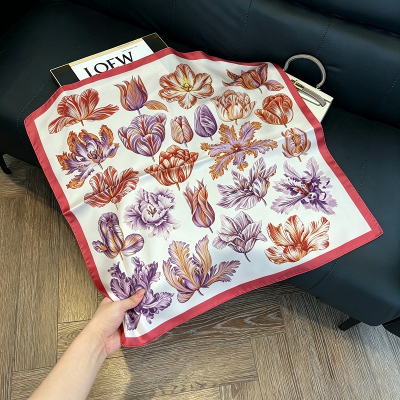 Colección 70*70 nuevo estilo bufanda de seda azul sensación de alta calidad imitación bufanda cuadrada de seda moda todo-fósforo bolsa atada bufanda de pelo