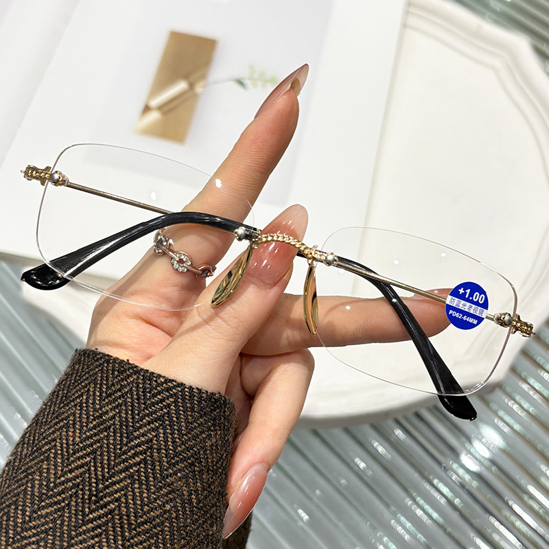 新商品の縁なしの縁切り老眼鏡の青色光防止の双光遠近両用メガネの老眼鏡