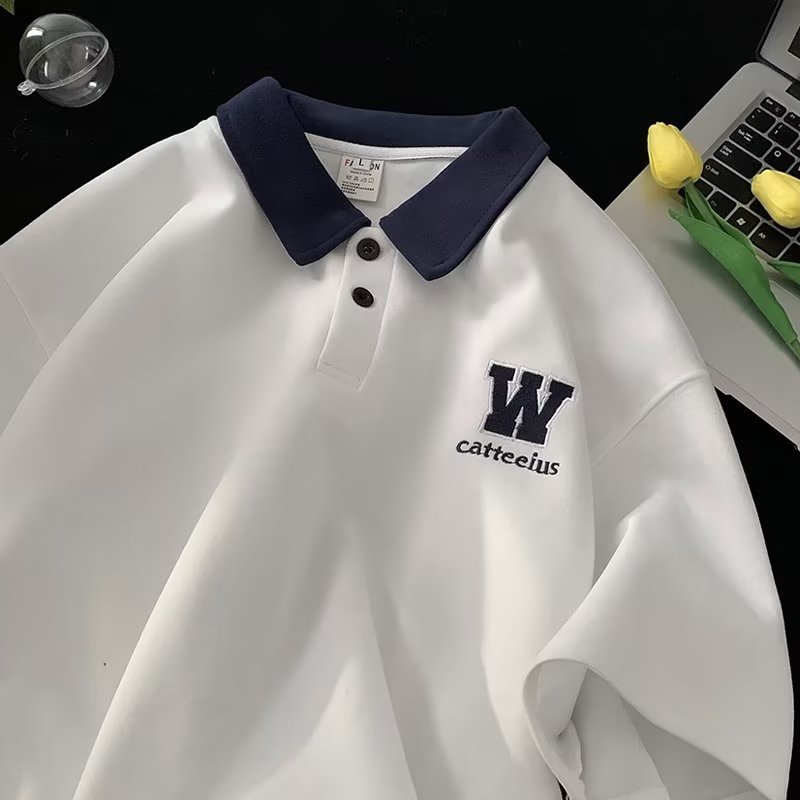 Camisa de Polo de manga corta de los hombres de verano suelto bordado pesado algodón juventud Camiseta estilo universitario contraste color media manga camiseta