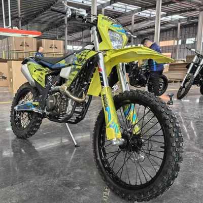 featuring a high-performance YB300H – Kross motosiklet mühərrikləri