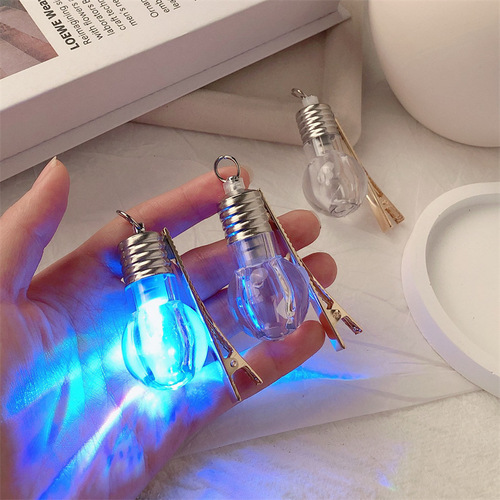 Glowing light bulb hairpin female personality creative photo prop duckbill clip side bangs broken hair clip headdress