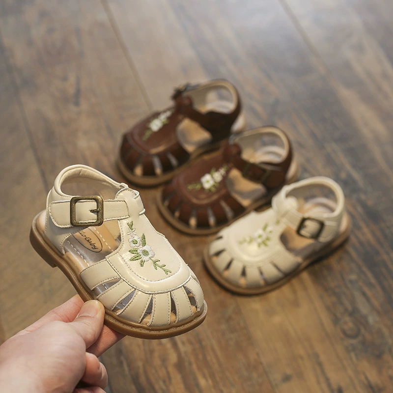 Summer bag, children's footwear, sandals, small princess costume, soft sole, with embroidery, Korean style