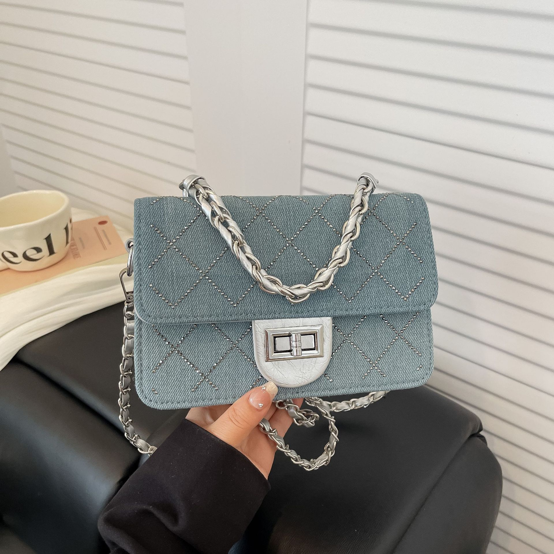 Bolso de cadena de diamantes transfronterizos, bolso de estilo coreano, bolso de hombro diario, bolso de estilo de moda, bolso de mochila.