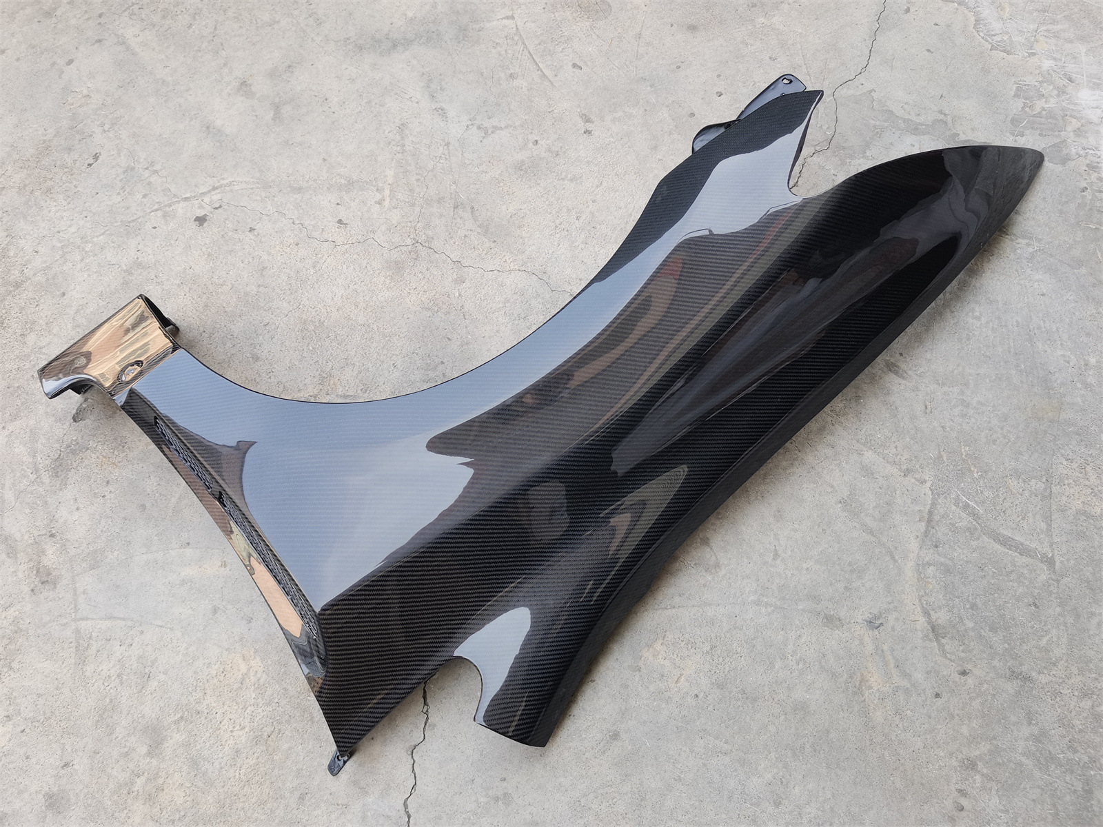 Suitable for Honda Civic FD2 fender modification with open hole wide body lightweight carbon fiber heat dissipation fender