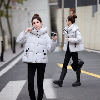 棉服外套女冬季新款连帽棉衣女韩版云朵泡芙休闲羽绒棉服女高级感