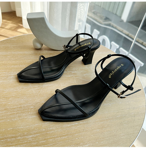 Spring and summer 2023 new product pointy side hollow shallow mouth thin belt simple temperament versatile one-line buckle thick heel high-heeled sandals