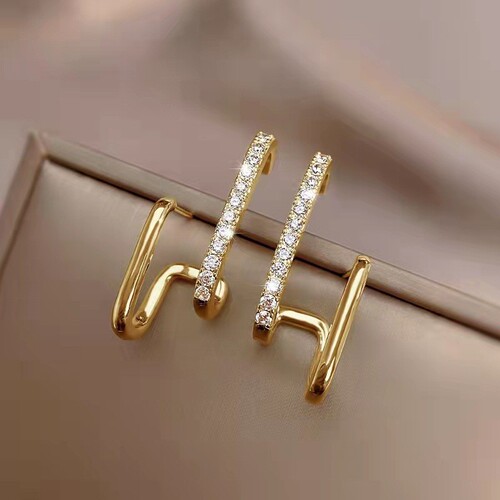 S925 earrings wholesale high-quality temperament high-end niche retro French lady earrings earrings pearl earrings