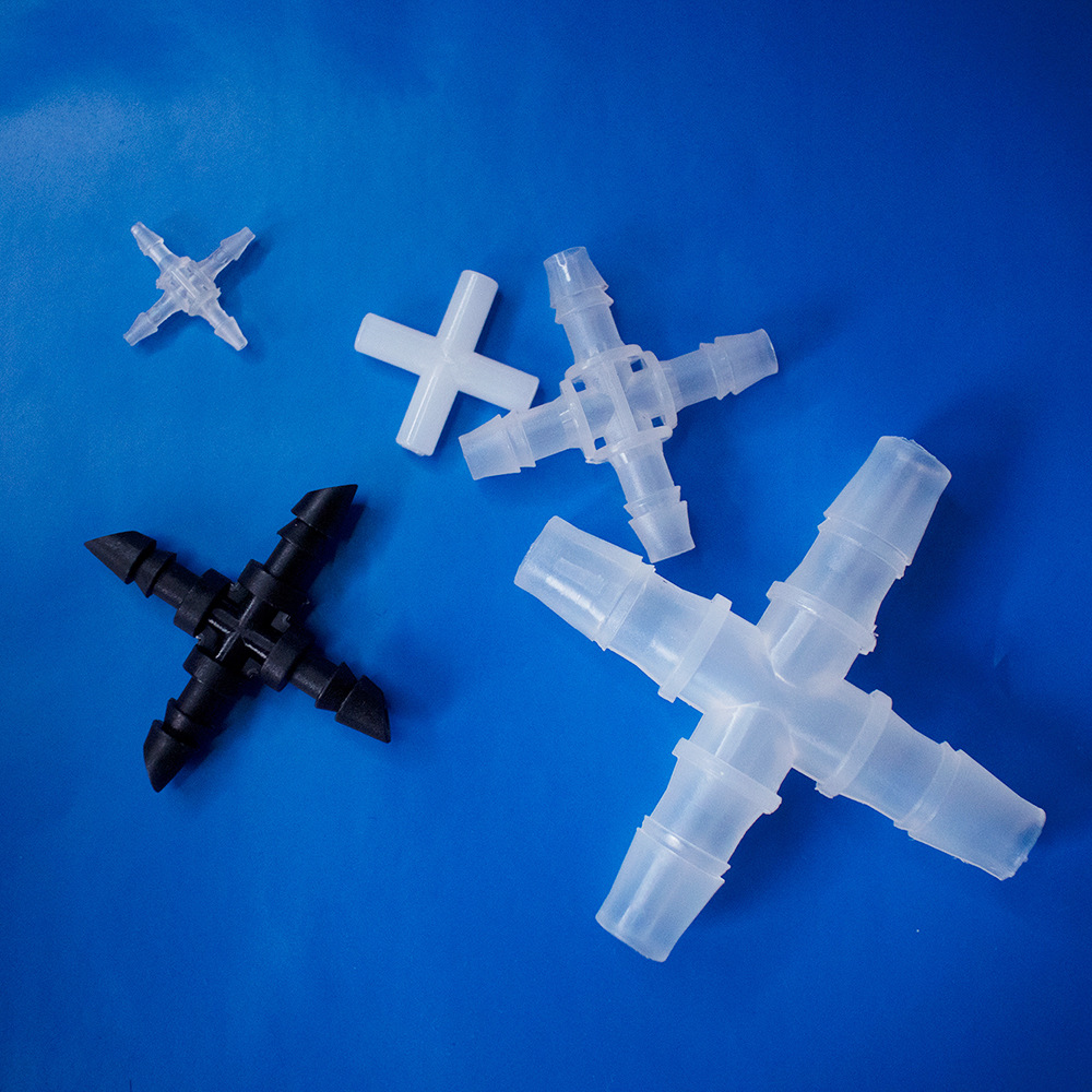 厂家供应四通接头 五通塑料水管接头塑料四通接增氧设备软管接头