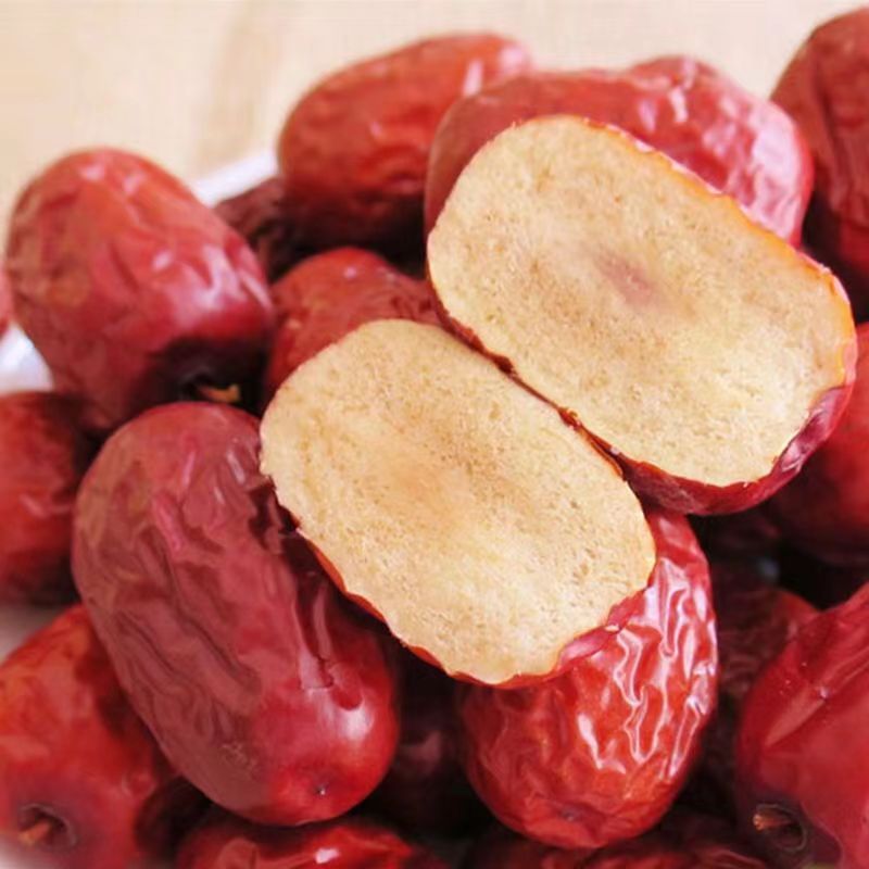 Wholesale Xinjiang jujubes - red dates for distribution, 500g small core Ruqiang red dates, cooking porridge, soup, snacks, zongzi dates - red dates