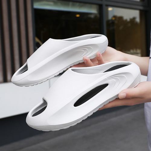 Foreign trade large size summer home slippers, lightweight eva slip-on slippers, simple couple style sports slippers for men