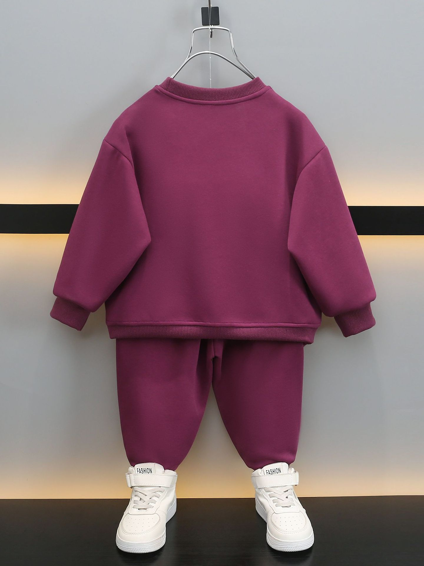 7076 ropa para niños traje para niños primavera y otoño 2025 nueva ropa de celebridades de Internet de moda para niños traje de dos piezas casual de primavera
