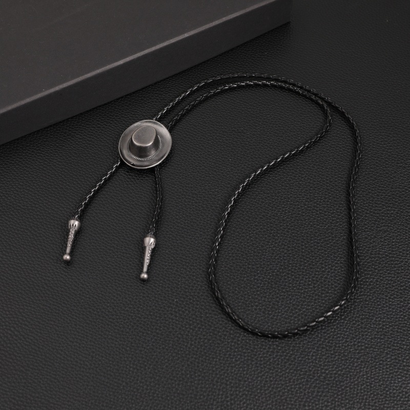 Holiday Occasion Pu Leather, Alloy Material Solid Color Pattern Vacation Classic Style Solid Color Pu Leather Alloy Men's Pendant Necklace Men Pendant Necklaces
