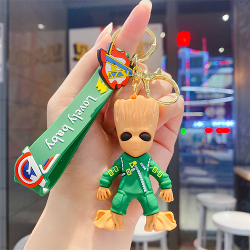 Creative cartoon tree man Groot key chain men's and women's school bag doll key pendant car pendant key chain