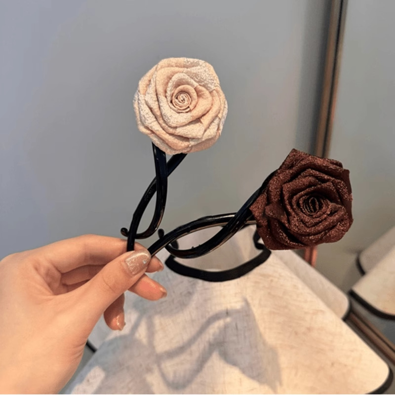 Una sensación de alto nivel de rosa de una palabra torcida clip de cabello detrás de la cabeza más clip de cabello de gran tamaño raspado clip de cabello de cabello de viento toque