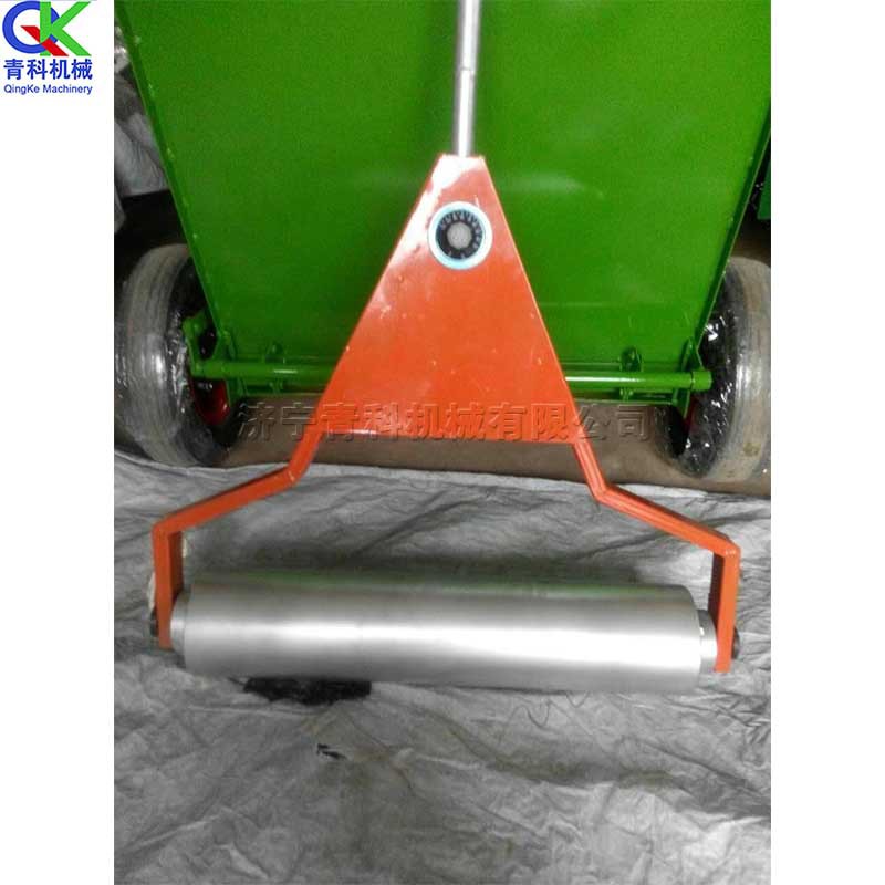 手拉式校园摊铺电滚轴 橡胶颗粒跑道摊铺设备 电机带动电热板