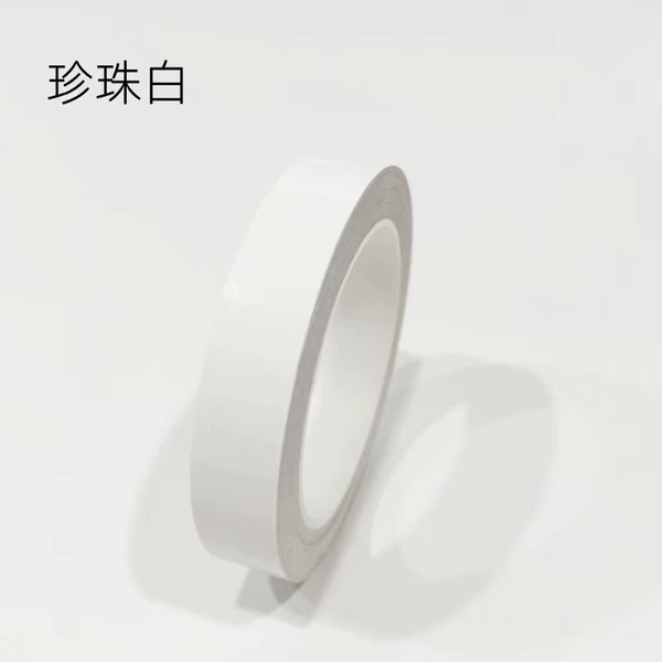 Pearl White