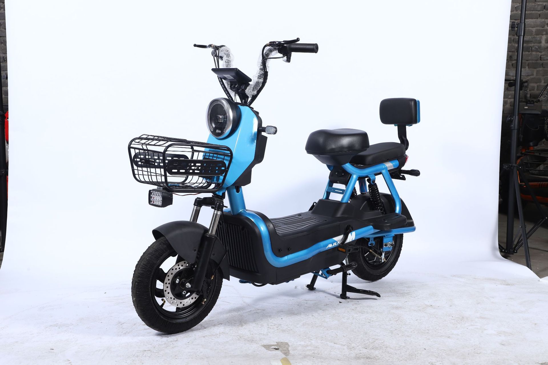 Foreign Trade New Electric Bicycle 60V/72V Electric Vehicle Foreign Trade Export Small Electric Motorcycle Takeaway Vehicle Factory Wholesale