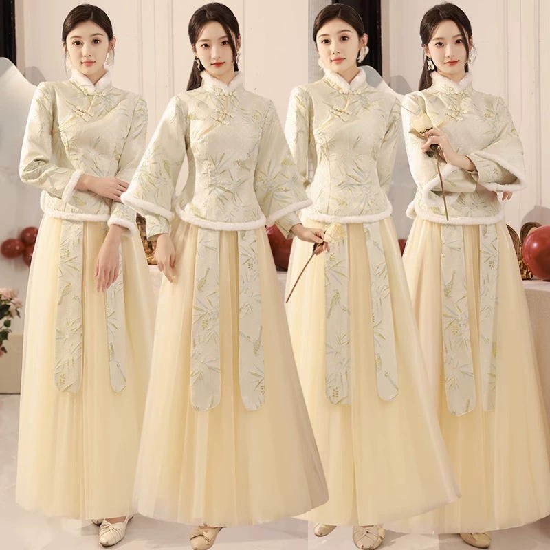 Китайские платья для подружек невесты, зимние, на флисовой подкладке, утолщенные, новинка 2025 года, с длинными рукавами, в традиционном китайском стиле, для группы подружек невесты, теплые и элитные.