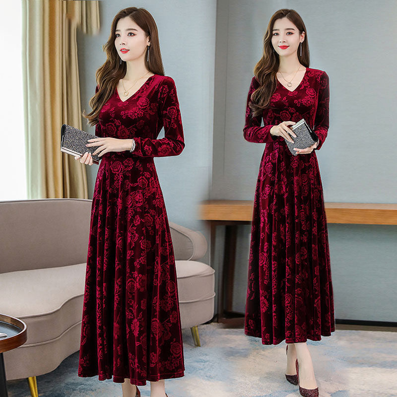 Autumn and Winter New Fashion Design Sense Foreign Trade Explosions dress Women's Golden Velvet Thickened Mother's Elegant Long Skirt