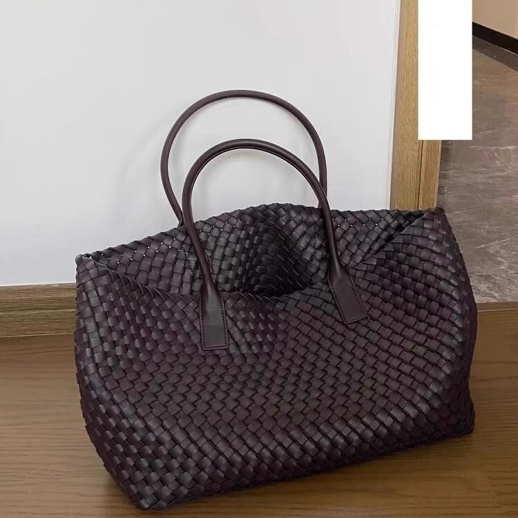 Niche Design Fashion Big Bag 2025 Summer New Simple Large Capacity Woven Bag Portable Tote Bag Shoulder Bag