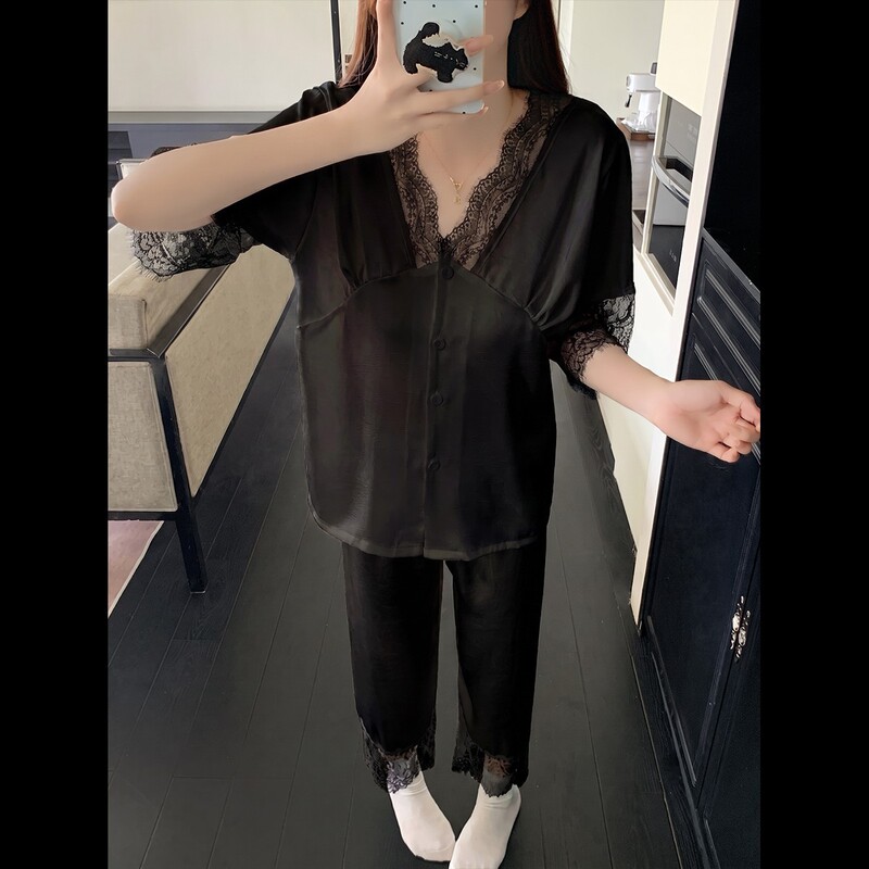 Silk Satin Pajamas That Can Be Worn Outside, High-Quality Lace Trim, High-End Design, Luxurious Loungewear Two-Piece Set with Free Shipping