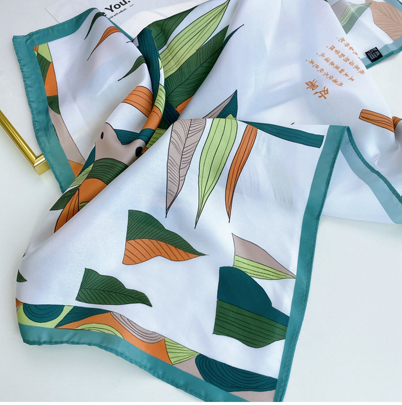 40g Weight Silk Scarf Classification Travel Occasion Unisex Gender Printing Design Sweet Style Coffee, Purple, Red, Green, Blue, Camel, Yellow Color Wholesale Fashion Contrast Color Printing Small Square Scarf 无