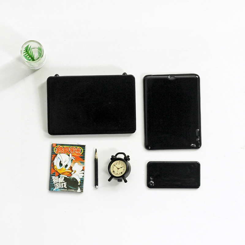 Accesorios de casa de muñecas miniatura portátil plegable simulación mini computadora tableta teléfono modelo de tres piezas N122