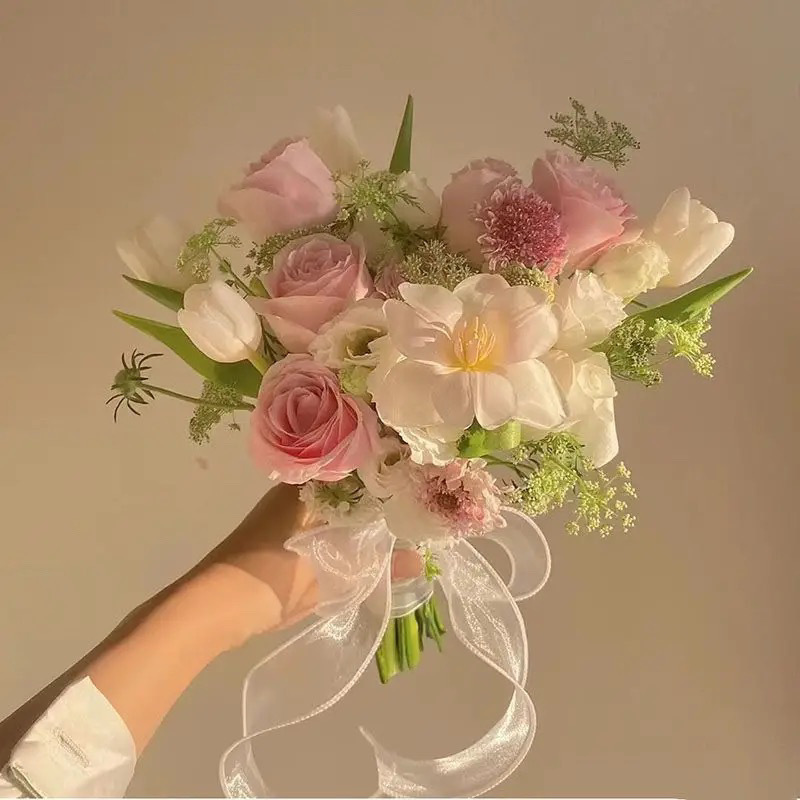 七夕婚礼手捧花新娘手捧结婚出片郁金香领证花拍照道具|undefined